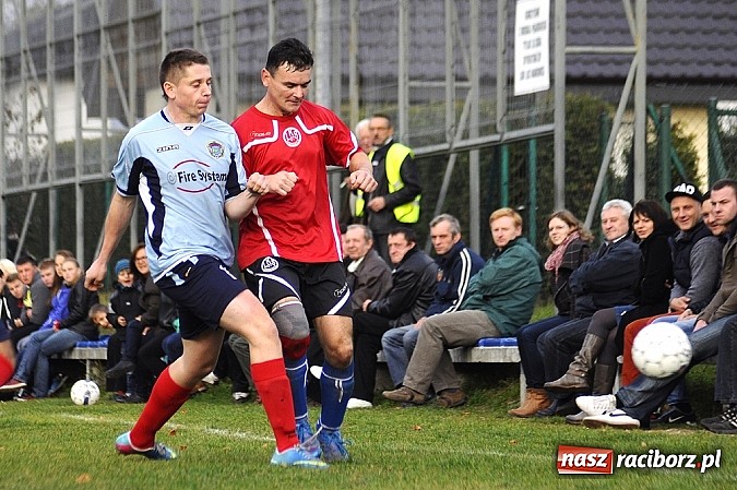 Zdjęcie w galerii na portalu naszraciborz.pl: Markowice-Rogów: Wygrana w ostatnich minutach wiadomości z regionu