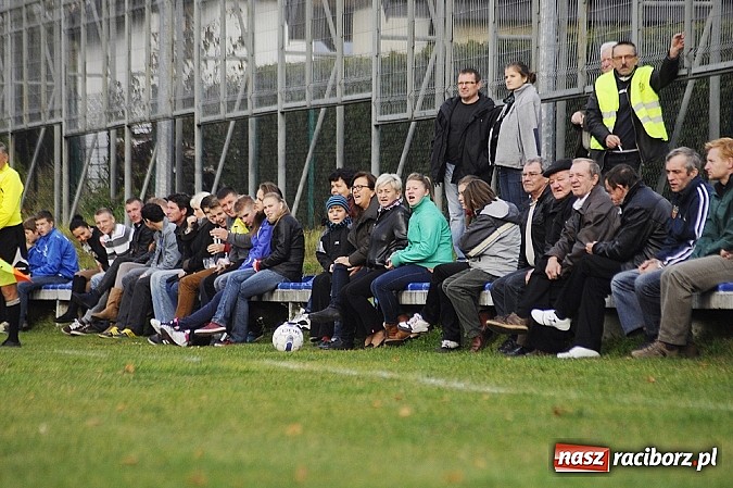 Zdjęcie w galerii na portalu naszraciborz.pl: Markowice-Rogów: Wygrana w ostatnich minutach wiadomości z regionu