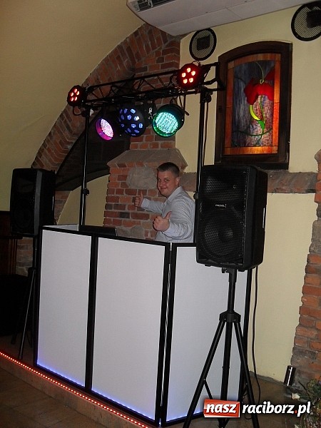 Zdjęcie w galerii na portalu naszraciborz.pl: Dyskoteka dorosłego człowieka teraz także w Raciborzu wiadomości z regionu