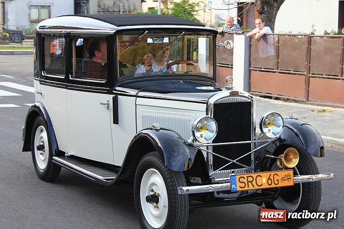 Zdjęcie w galerii na portalu naszraciborz.pl: Uroczyste otwarcie ulicy Krzyżanowskiej w Tworkowie z udziałem wojewody wiadomości z regionu