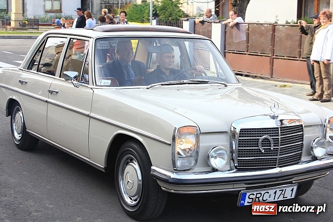 Zdjęcie w galerii na portalu naszraciborz.pl: Uroczyste otwarcie ulicy Krzyżanowskiej w Tworkowie z udziałem wojewody wiadomości z regionu