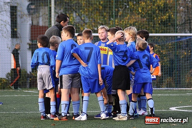 Zdjęcie w galerii na portalu naszraciborz.pl: Młodzi piłkarze Startu niepokonani wiadomości z regionu