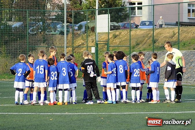 Zdjęcie w galerii na portalu naszraciborz.pl: Młodzi piłkarze Startu niepokonani wiadomości z regionu
