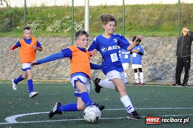 Zdjęcie w galerii na portalu naszraciborz.pl: Młodzi piłkarze Startu niepokonani wiadomości z regionu