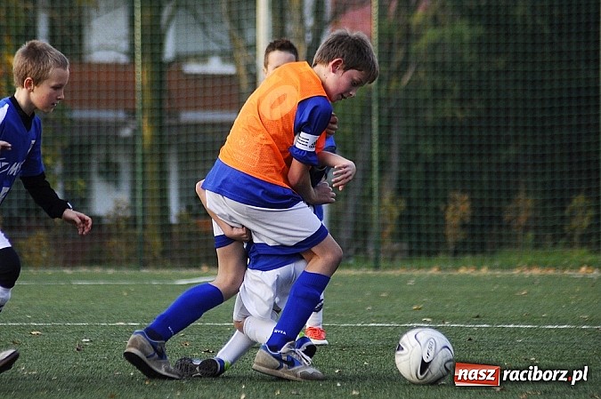 Zdjęcie w galerii na portalu naszraciborz.pl: Młodzi piłkarze Startu niepokonani wiadomości z regionu