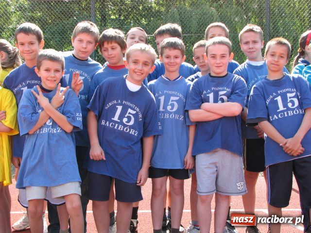 Zdjęcie w galerii na portalu naszraciborz.pl: Orlik XXL wylądował wiadomości z regionu