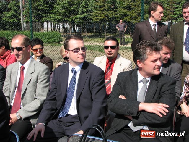 Zdjęcie w galerii na portalu naszraciborz.pl: Orlik XXL wylądował wiadomości z regionu