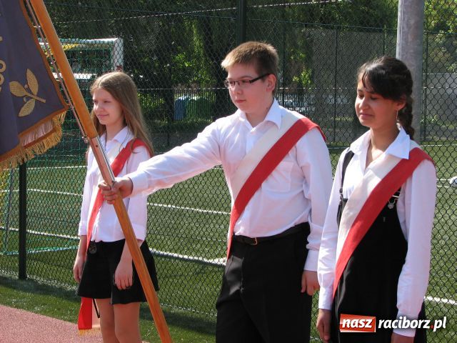 Zdjęcie w galerii na portalu naszraciborz.pl: Orlik XXL wylądował wiadomości z regionu