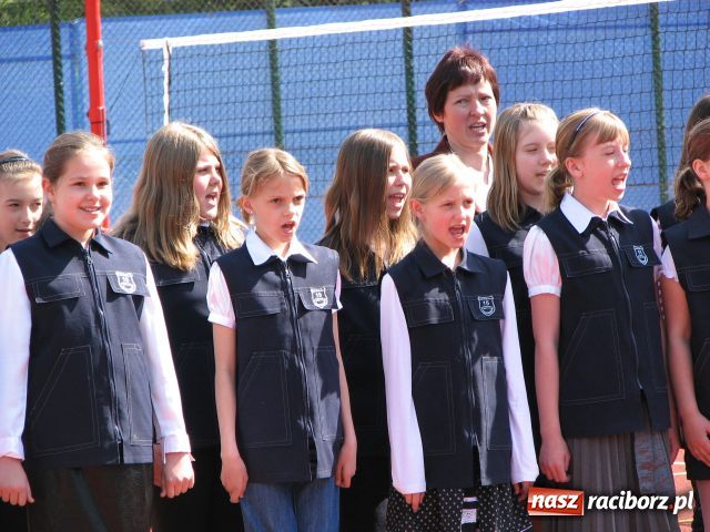 Zdjęcie w galerii na portalu naszraciborz.pl: Orlik XXL wylądował wiadomości z regionu