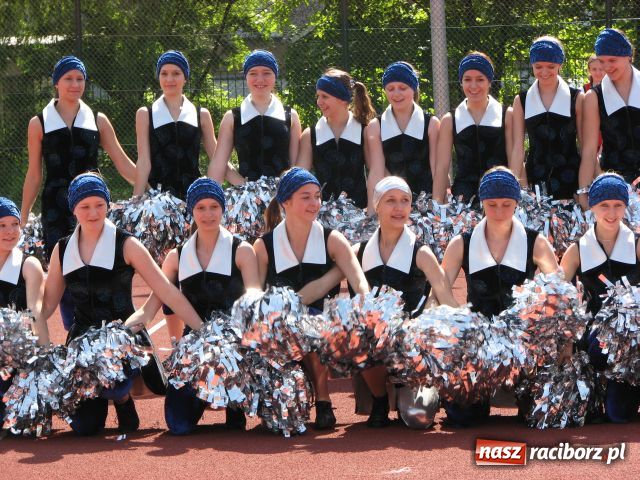 Zdjęcie w galerii na portalu naszraciborz.pl: Orlik XXL wylądował wiadomości z regionu