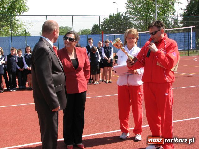 Zdjęcie w galerii na portalu naszraciborz.pl: Orlik XXL wylądował wiadomości z regionu