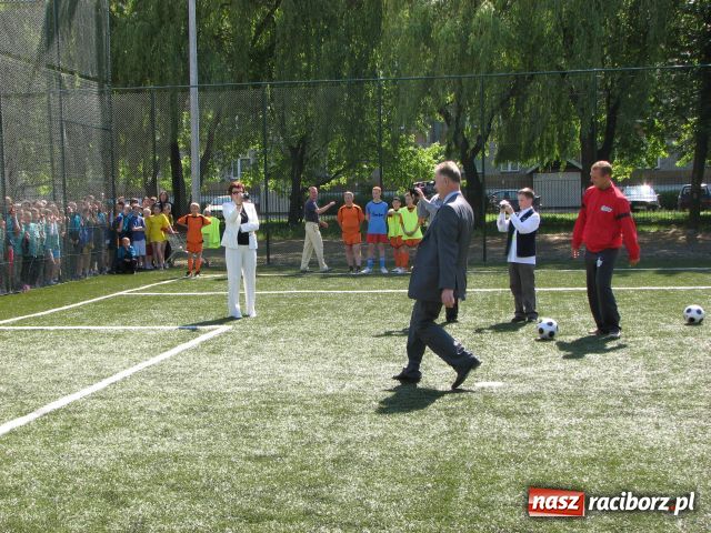 Zdjęcie w galerii na portalu naszraciborz.pl: Orlik XXL wylądował wiadomości z regionu