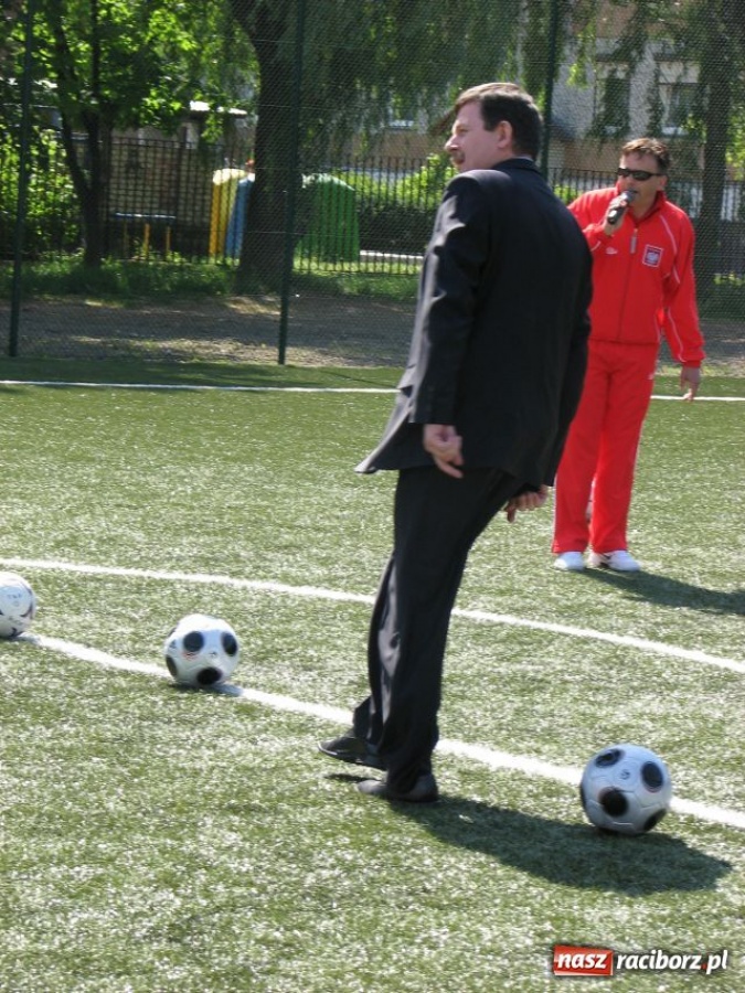 Zdjęcie w galerii na portalu naszraciborz.pl: Orlik XXL wylądował wiadomości z regionu