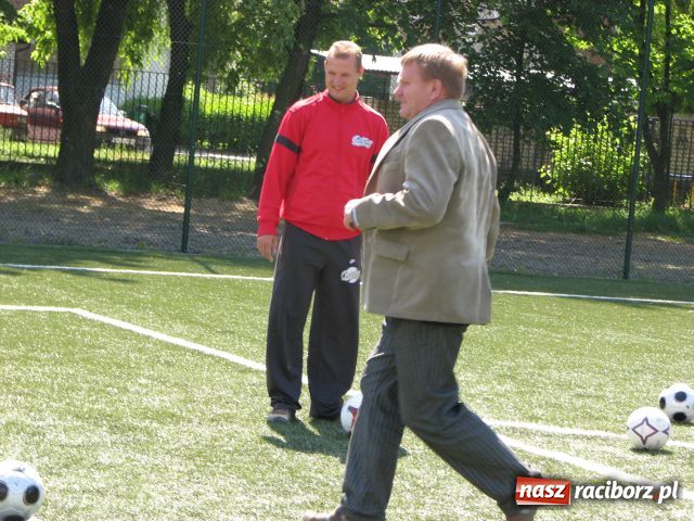 Zdjęcie w galerii na portalu naszraciborz.pl: Orlik XXL wylądował wiadomości z regionu