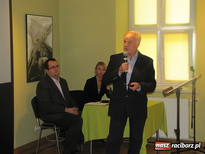 Zdjęcie w galerii na portalu naszraciborz.pl: O sieroctwie społecznym i traumie dzieci w RCK wiadomości z regionu