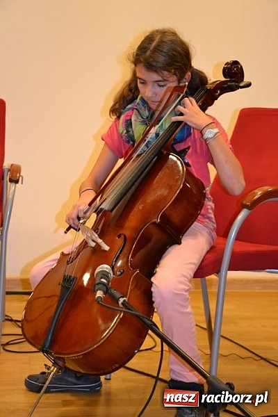 Zdjęcie w galerii na portalu naszraciborz.pl: Muzyka z chrześcijańską duszą zabrzmiała na Zamku wiadomości z regionu