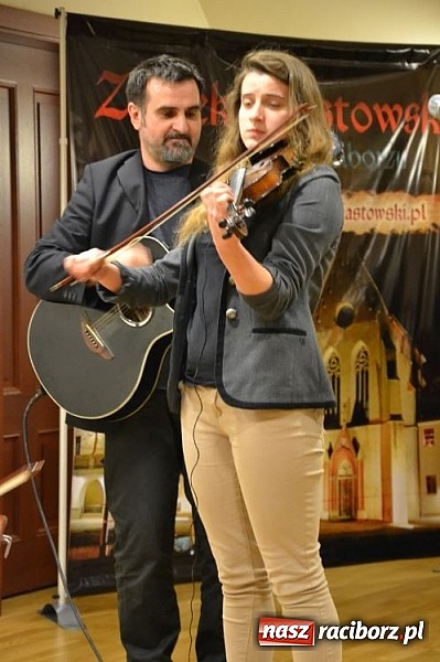 Zdjęcie w galerii na portalu naszraciborz.pl: Muzyka z chrześcijańską duszą zabrzmiała na Zamku wiadomości z regionu