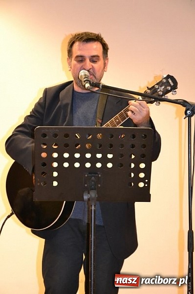 Zdjęcie w galerii na portalu naszraciborz.pl: Muzyka z chrześcijańską duszą zabrzmiała na Zamku wiadomości z regionu