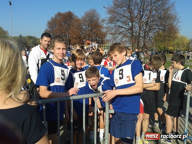 Zdjęcie w galerii na portalu naszraciborz.pl: Uczniowie SP 15 wicemistrzami Śląska w przełajach wiadomości z regionu