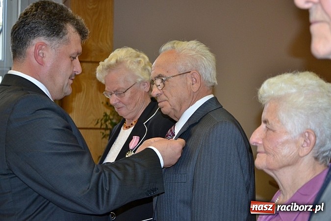 Zdjęcie w galerii na portalu naszraciborz.pl: Złote gody małżeńskie w gminie Krzyżanowice wiadomości z regionu