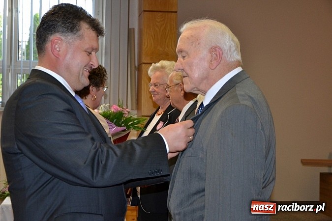 Zdjęcie w galerii na portalu naszraciborz.pl: Złote gody małżeńskie w gminie Krzyżanowice wiadomości z regionu