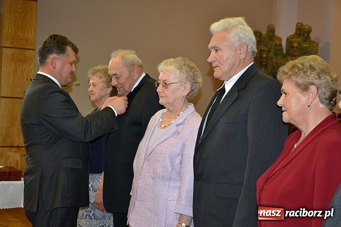 Zdjęcie w galerii na portalu naszraciborz.pl: Złote gody małżeńskie w gminie Krzyżanowice wiadomości z regionu