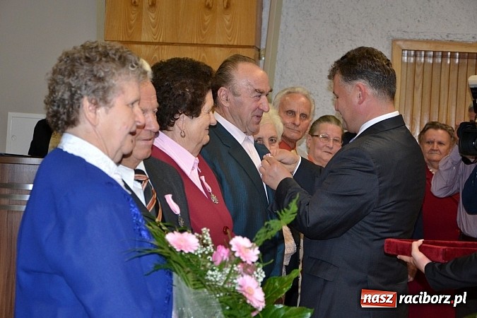 Zdjęcie w galerii na portalu naszraciborz.pl: Złote gody małżeńskie w gminie Krzyżanowice wiadomości z regionu