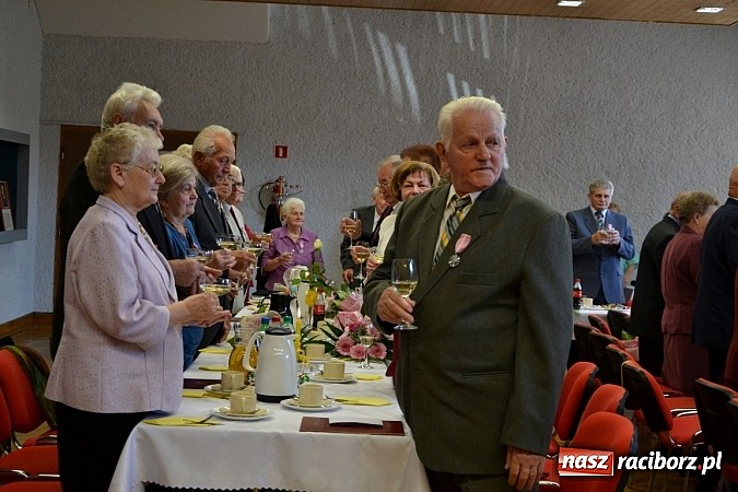 Zdjęcie w galerii na portalu naszraciborz.pl: Złote gody małżeńskie w gminie Krzyżanowice wiadomości z regionu