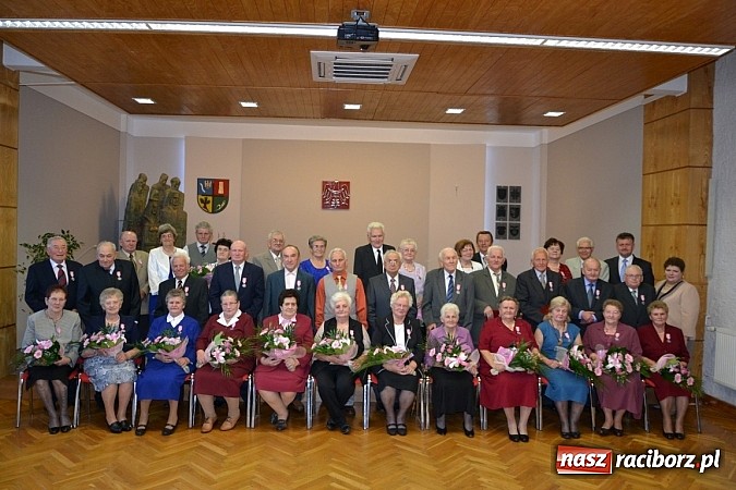 Zdjęcie w galerii na portalu naszraciborz.pl: Złote gody małżeńskie w gminie Krzyżanowice wiadomości z regionu