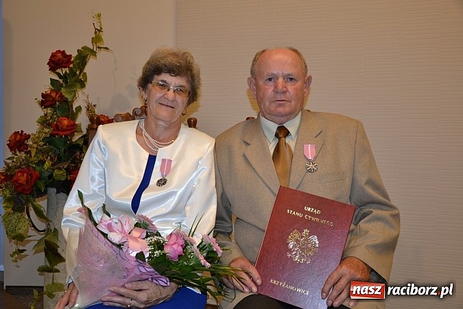 Zdjęcie w galerii na portalu naszraciborz.pl: Złote gody małżeńskie w gminie Krzyżanowice wiadomości z regionu