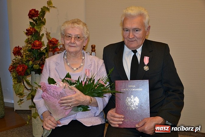 Zdjęcie w galerii na portalu naszraciborz.pl: Złote gody małżeńskie w gminie Krzyżanowice wiadomości z regionu