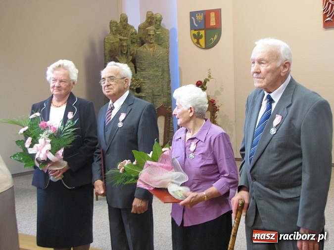 Zdjęcie w galerii na portalu naszraciborz.pl: Złote gody małżeńskie w gminie Krzyżanowice wiadomości z regionu