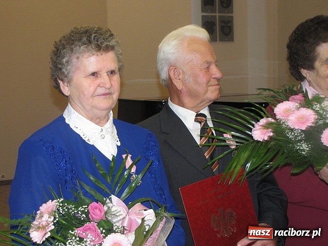 Zdjęcie w galerii na portalu naszraciborz.pl: Złote gody małżeńskie w gminie Krzyżanowice wiadomości z regionu