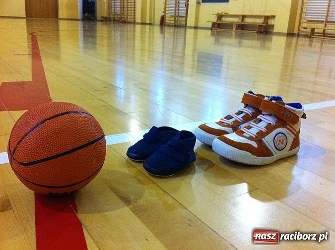 Zdjęcie w galerii na portalu naszraciborz.pl: Czas na koszyk&oacute;wkę dla najMłodszych - MiniBasketball! wiadomości z regionu