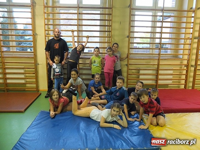 Zdjęcie w galerii na portalu naszraciborz.pl: W gminie Krzanowice postawili na ju-jitsu wiadomości z regionu