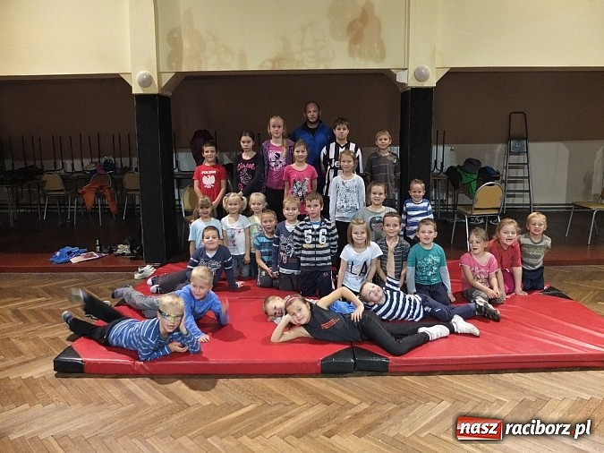 Zdjęcie w galerii na portalu naszraciborz.pl: W gminie Krzanowice postawili na ju-jitsu wiadomości z regionu