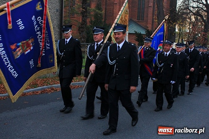 Zdjęcie w galerii na portalu naszraciborz.pl: Wielkie święto OSP w Markowicach wiadomości z regionu