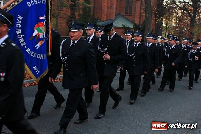 Zdjęcie w galerii na portalu naszraciborz.pl: Wielkie święto OSP w Markowicach wiadomości z regionu
