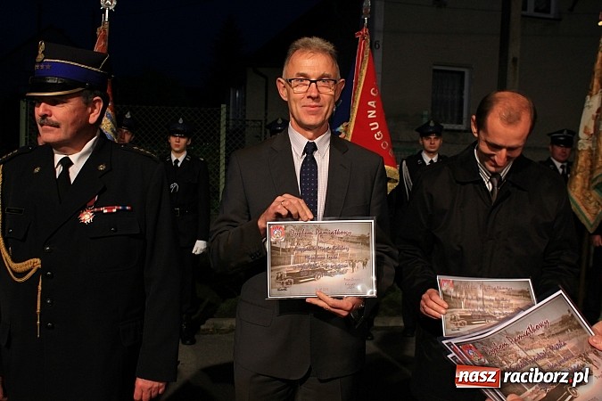 Zdjęcie w galerii na portalu naszraciborz.pl: Wielkie święto OSP w Markowicach wiadomości z regionu