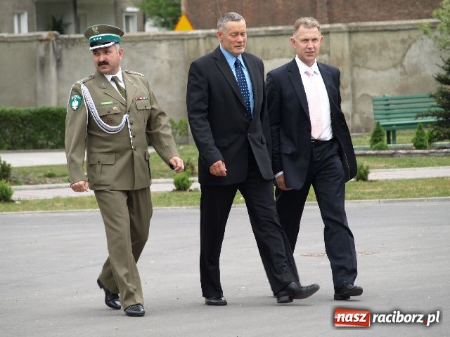 Zdjęcie w galerii na portalu naszraciborz.pl: Zostaje tylko wierzyć wiadomości z regionu