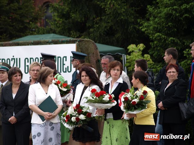 Zdjęcie w galerii na portalu naszraciborz.pl: Zostaje tylko wierzyć wiadomości z regionu