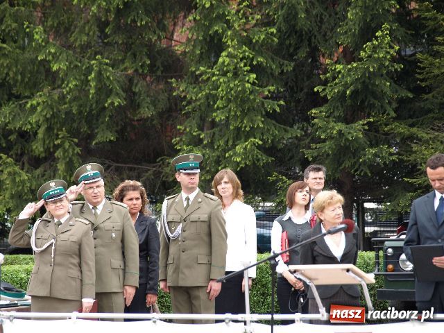 Zdjęcie w galerii na portalu naszraciborz.pl: Zostaje tylko wierzyć wiadomości z regionu