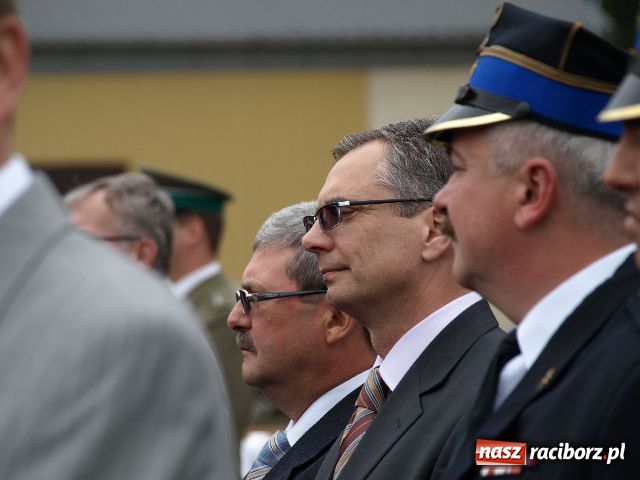 Zdjęcie w galerii na portalu naszraciborz.pl: Zostaje tylko wierzyć wiadomości z regionu