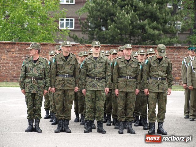 Zdjęcie w galerii na portalu naszraciborz.pl: Zostaje tylko wierzyć wiadomości z regionu