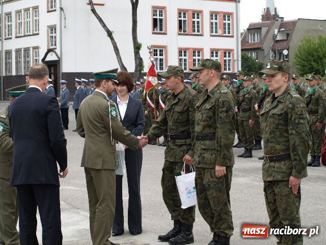 Zdjęcie w galerii na portalu naszraciborz.pl: Zostaje tylko wierzyć wiadomości z regionu