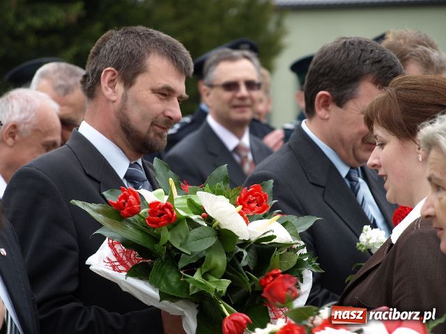 Zdjęcie w galerii na portalu naszraciborz.pl: Zostaje tylko wierzyć wiadomości z regionu