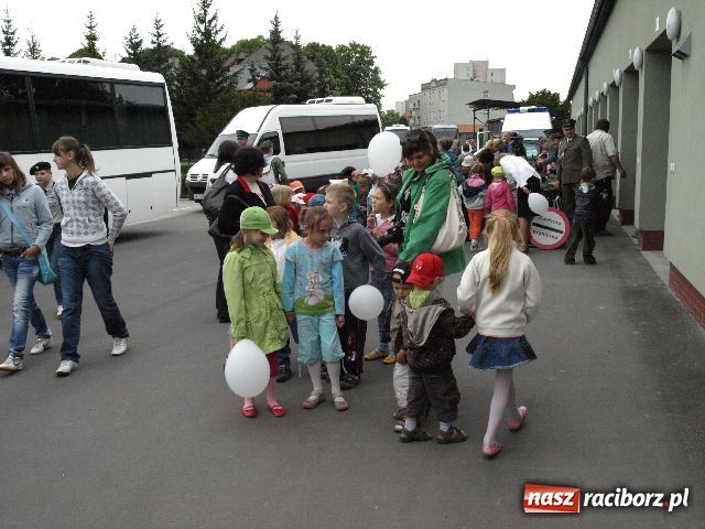 Zdjęcie w galerii na portalu naszraciborz.pl: Zostaje tylko wierzyć wiadomości z regionu