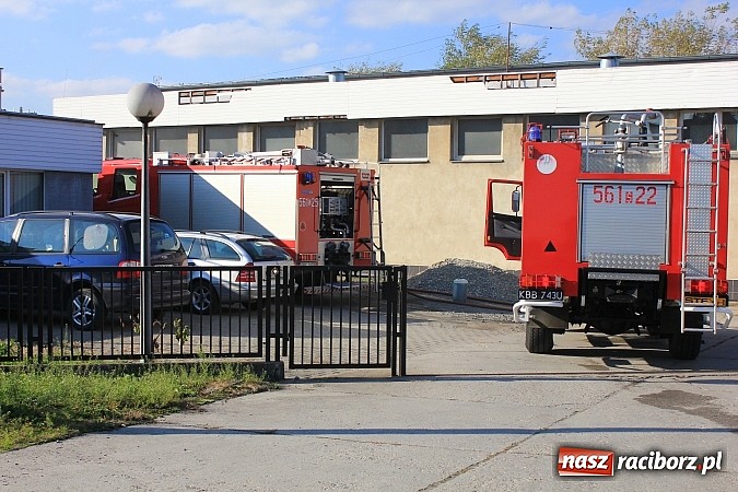 Zdjęcie w galerii na portalu naszraciborz.pl: 20 tys. zł strat po pożarze w firmie na Ostrogu wiadomości z regionu