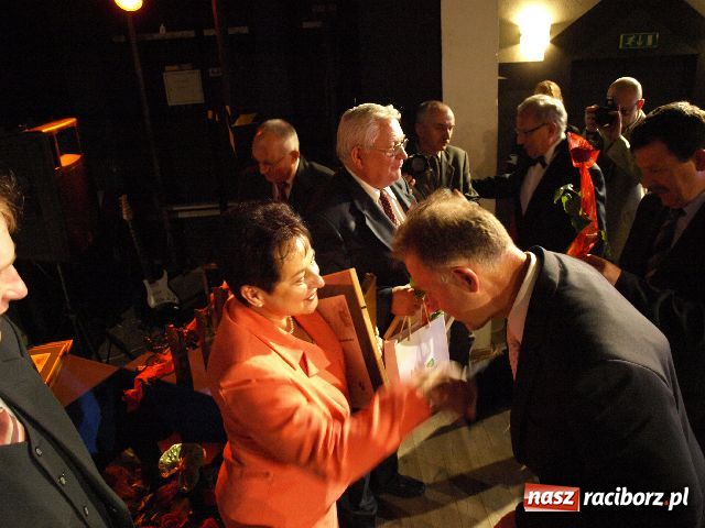 Zdjęcie w galerii na portalu naszraciborz.pl: Tajemnicza wyspa bez złych duchów wiadomości z regionu