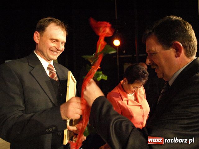 Zdjęcie w galerii na portalu naszraciborz.pl: Tajemnicza wyspa bez złych duchów wiadomości z regionu